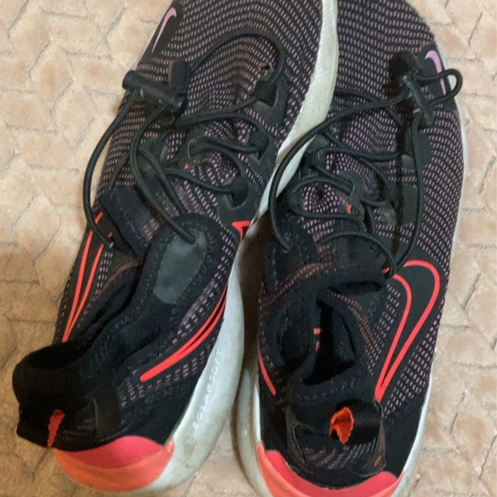 Nike shoes
